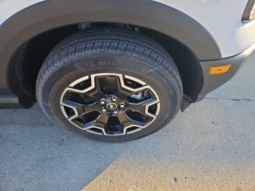 New 2025 Ford Bronco Sport Outer Banks SUV