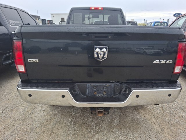 2018 Ram 3500 SLT photo 4