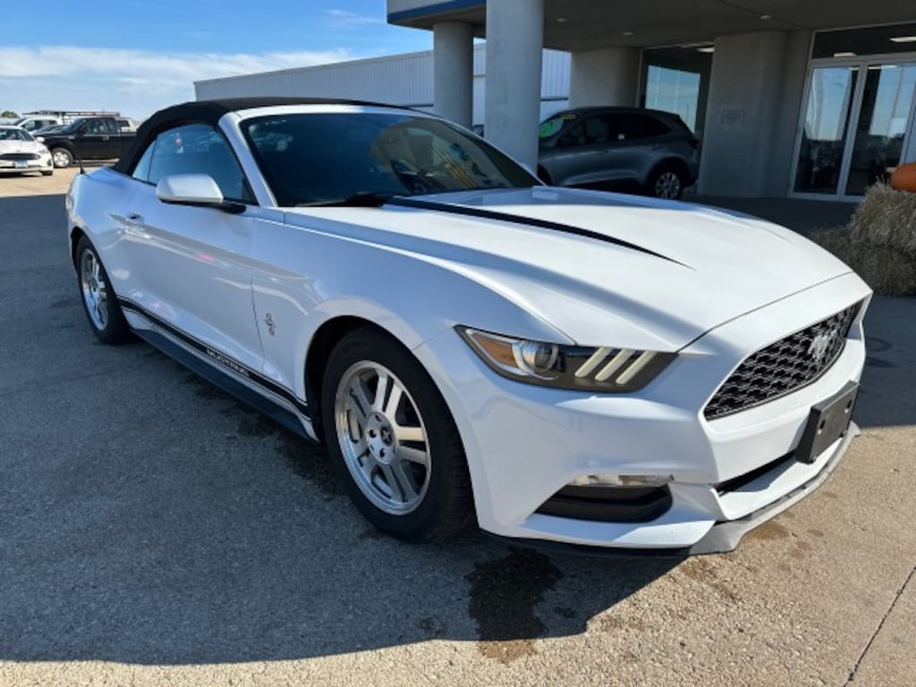 Used 2016 Ford Mustang V6 Convertible