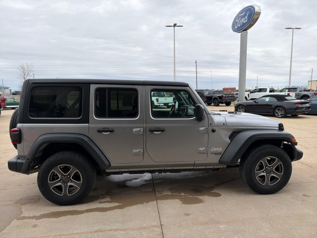 Used 2018 Jeep All-New Wrangler Unlimited Sport S with VIN 1C4HJXDG5JW147235 for sale in Eureka, IL
