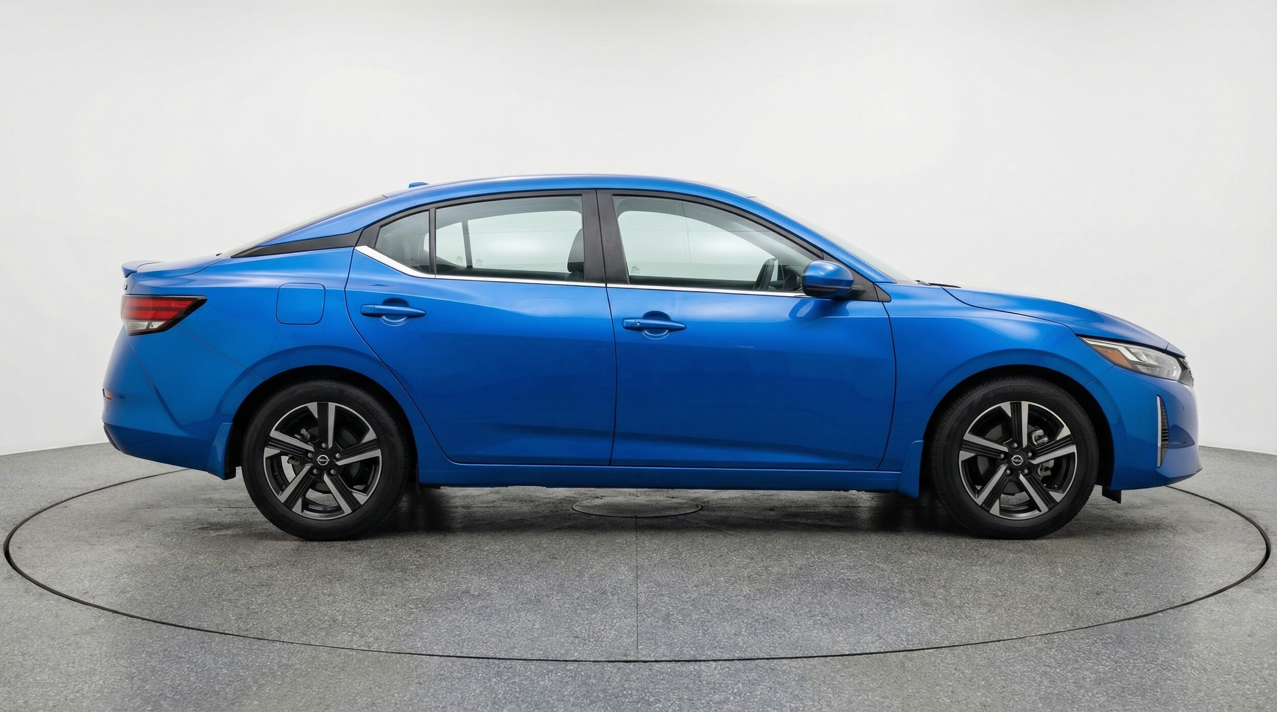 Thumbnail: 2025 Nissan Sentra - 8