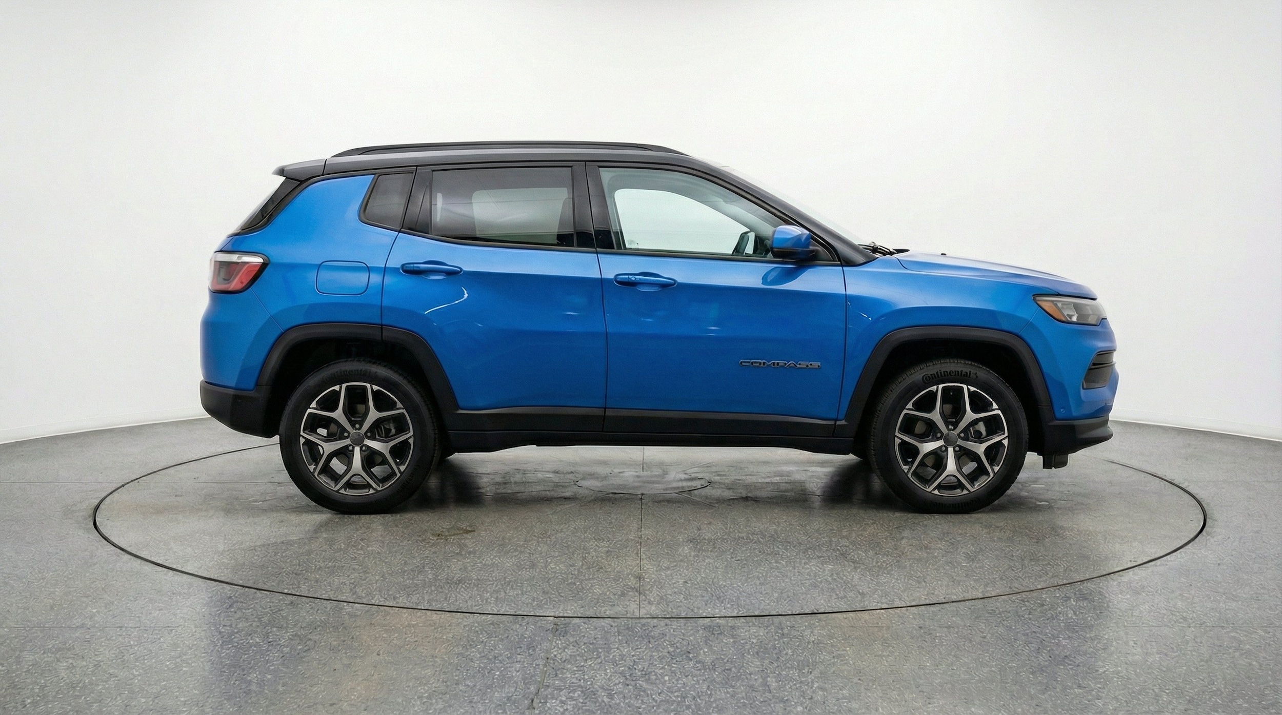 Thumbnail: 2025 Jeep Compass - 11