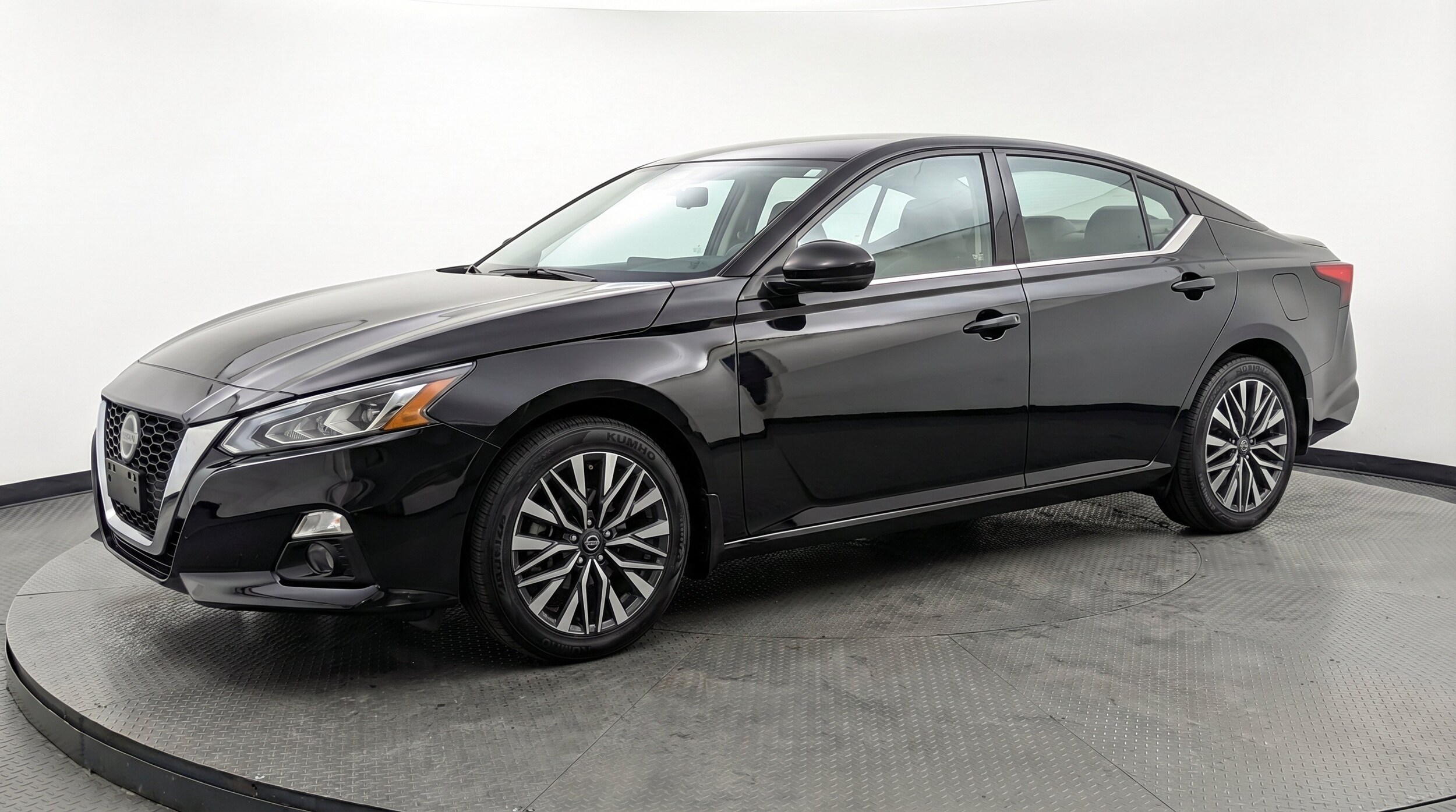 Thumbnail: 2026 Nissan Altima - 3
