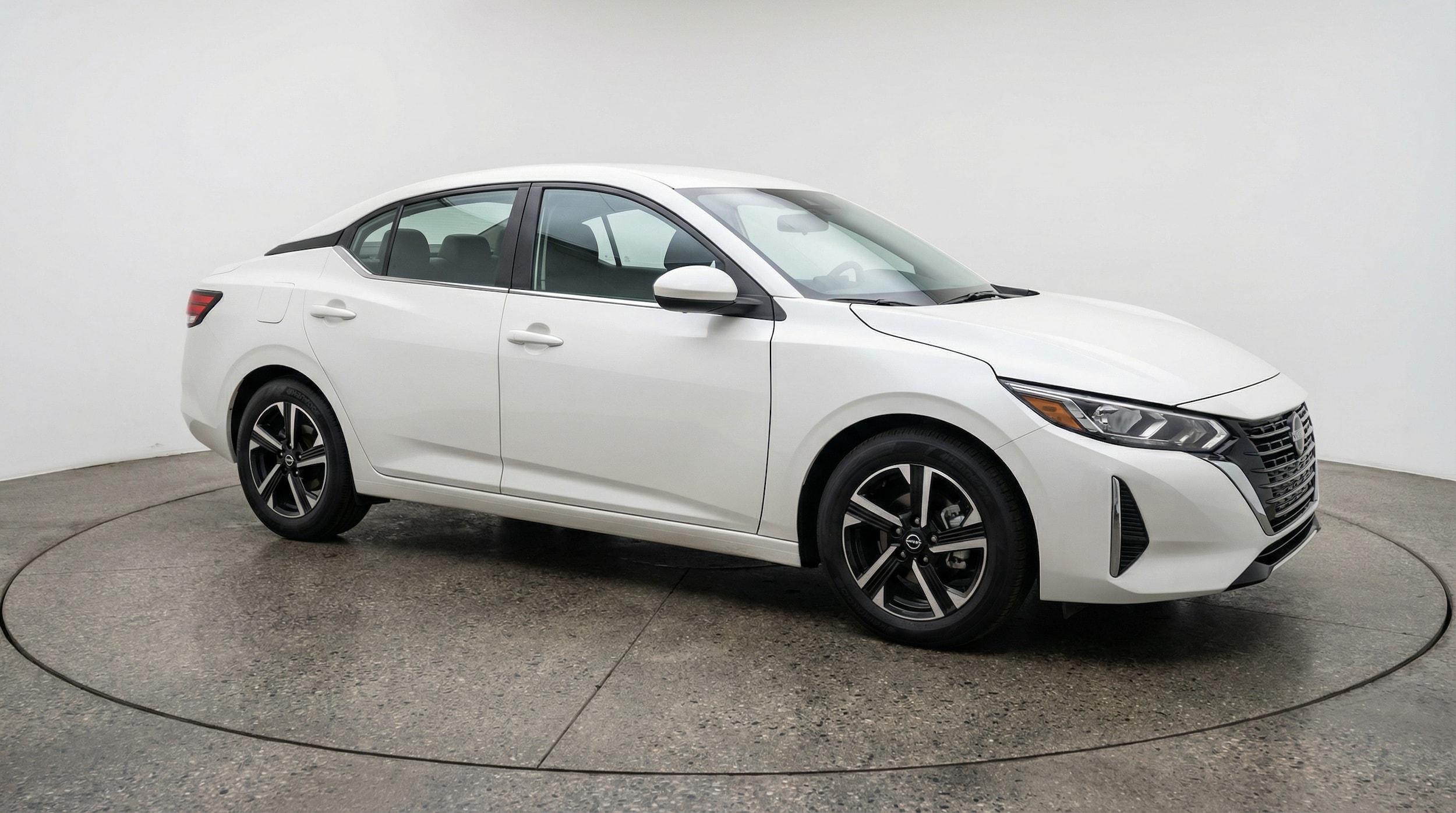 Thumbnail: 2025 Nissan Sentra - 1