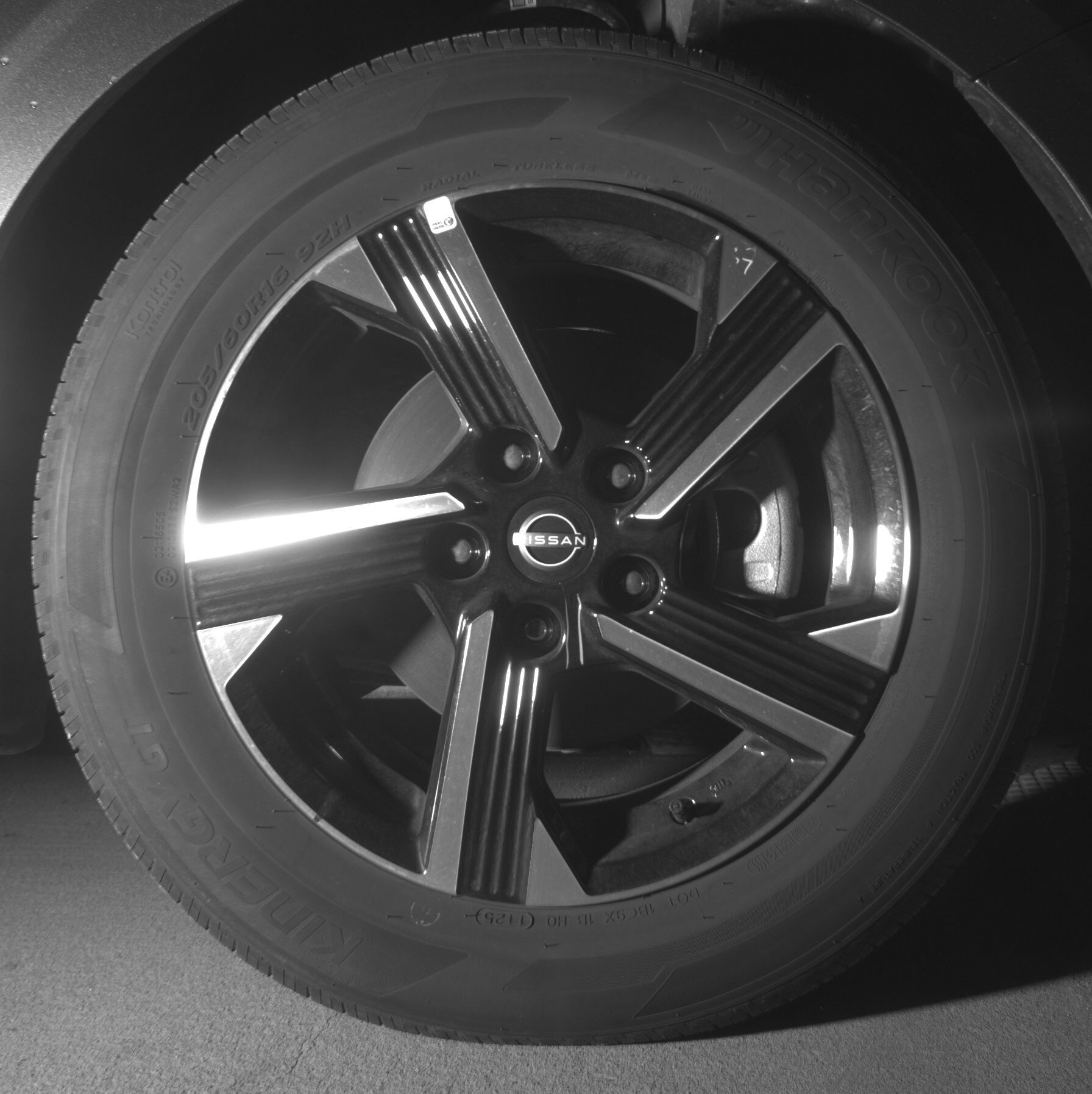 Thumbnail: 2025 Nissan Sentra - 10