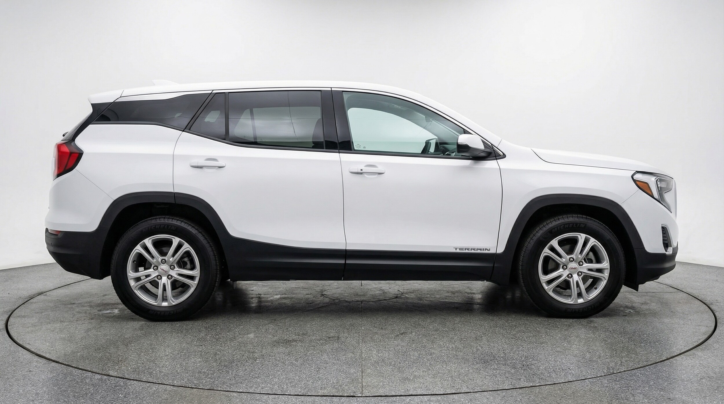 Thumbnail: 2024 GMC Terrain - 8