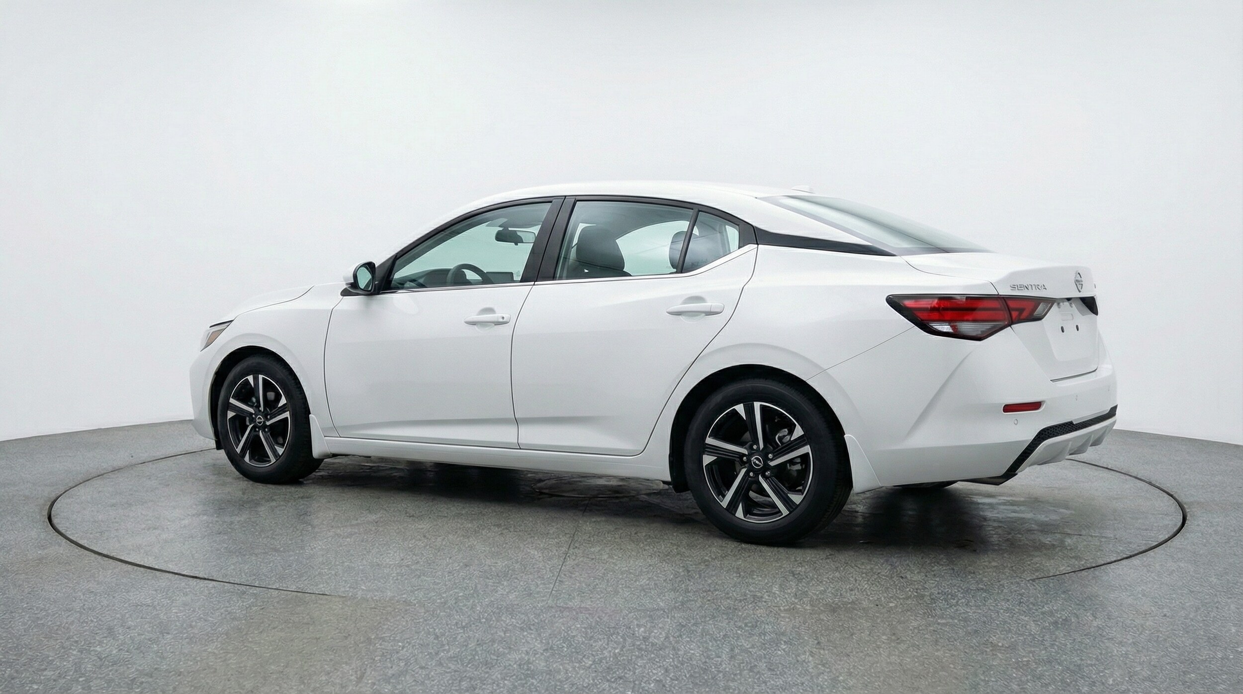 Thumbnail: 2025 Nissan Sentra - 5