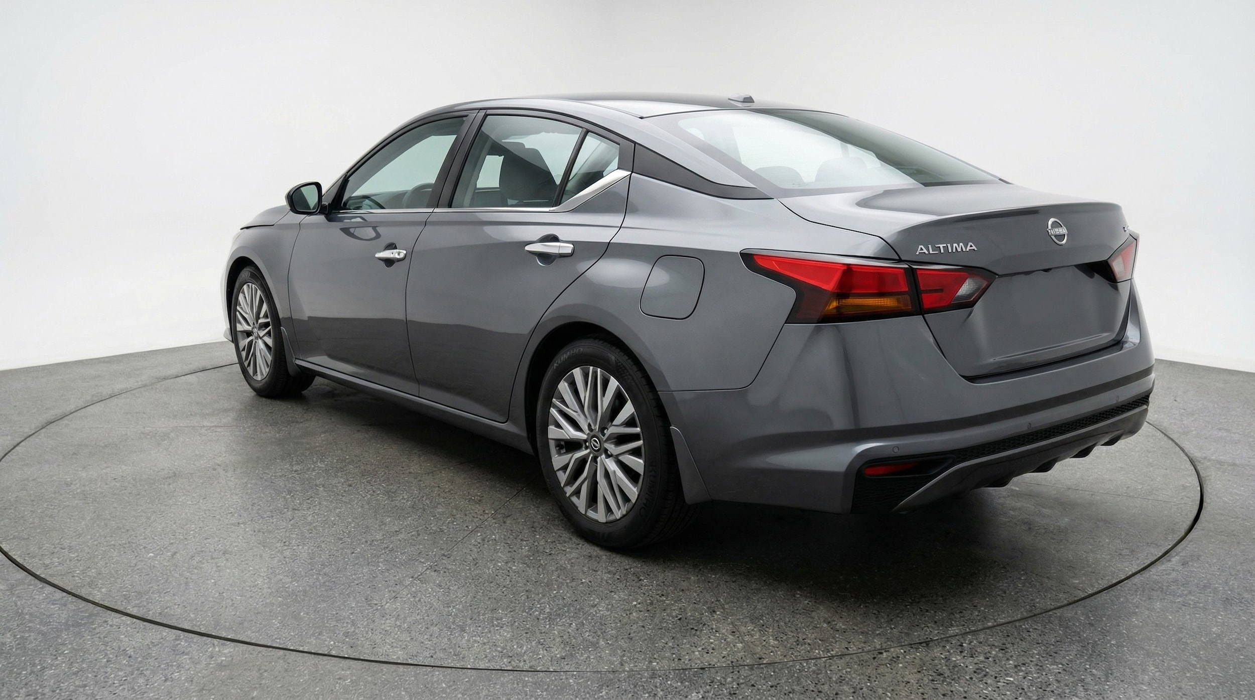 Thumbnail: 2025 Nissan Altima - 5