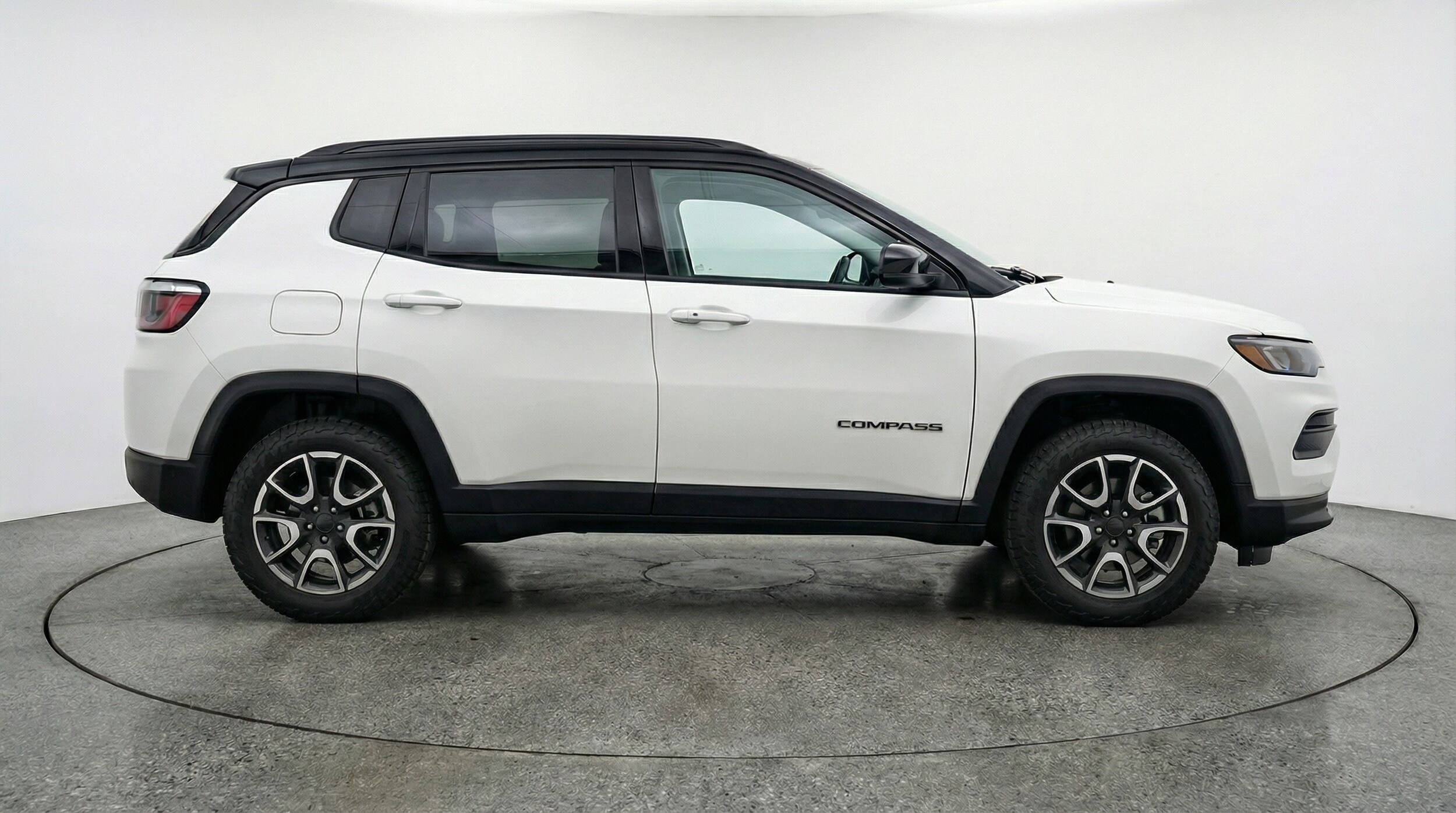 Thumbnail: 2025 Jeep Compass - 8