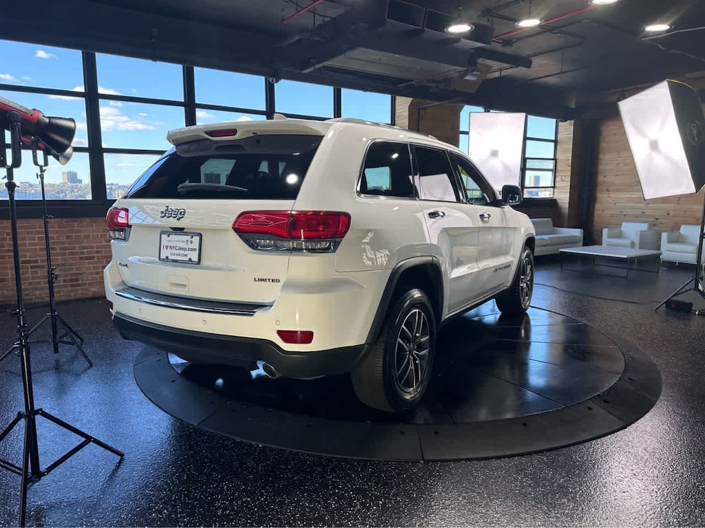 Used 2019 Jeep Grand Cherokee Limited SUV