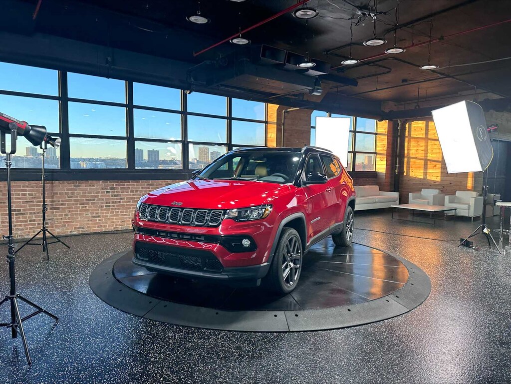 New 2026 Jeep Compass LIMITED ALTITUDE 4X4 Sport Utility