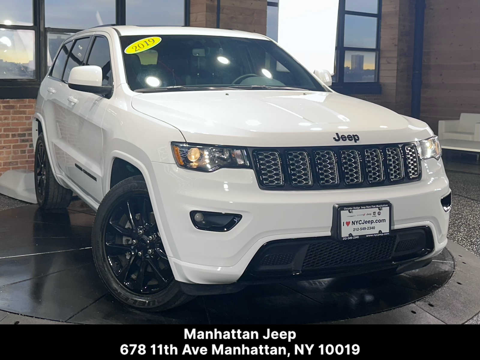 2019 Jeep Grand Cherokee Altitude's photo