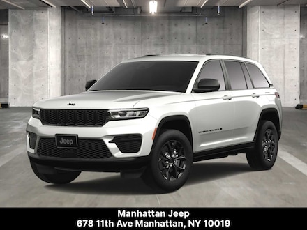 2025 Jeep Grand Cherokee Laredo SUV