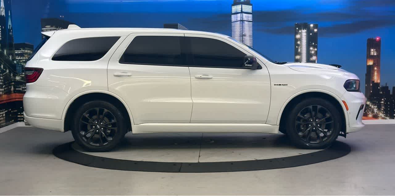 2022 Dodge Durango R/T photo 2