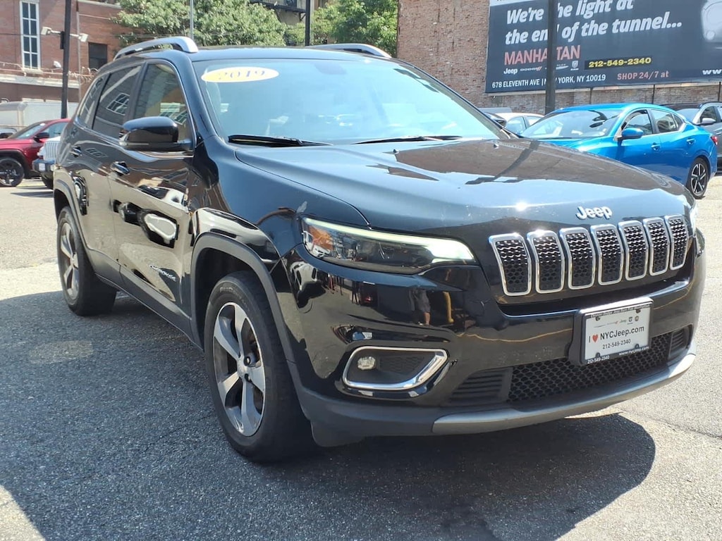 Used 2019 Jeep Cherokee Limited 4x4 SUV