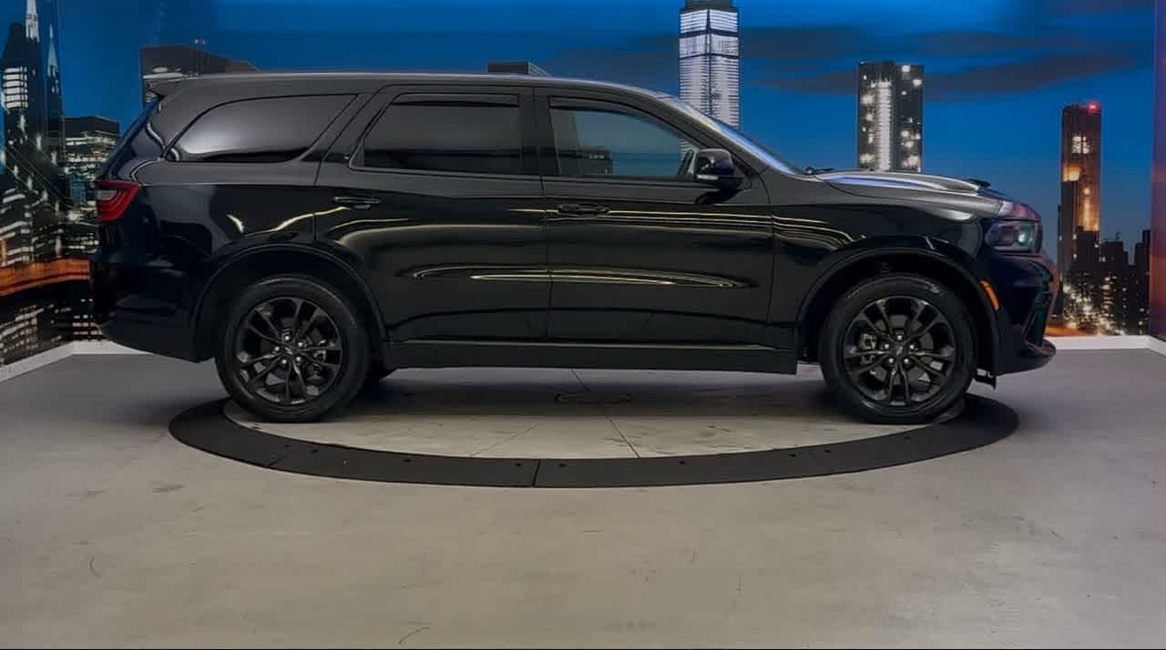 Used 2022 Dodge Durango GT Plus with VIN 1C4RDJDGXNC135260 for sale in New York, NY
