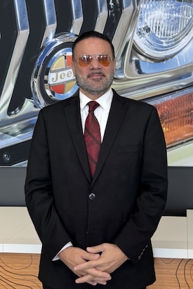 Staff member Frank Monica from e48f0bb801ad
