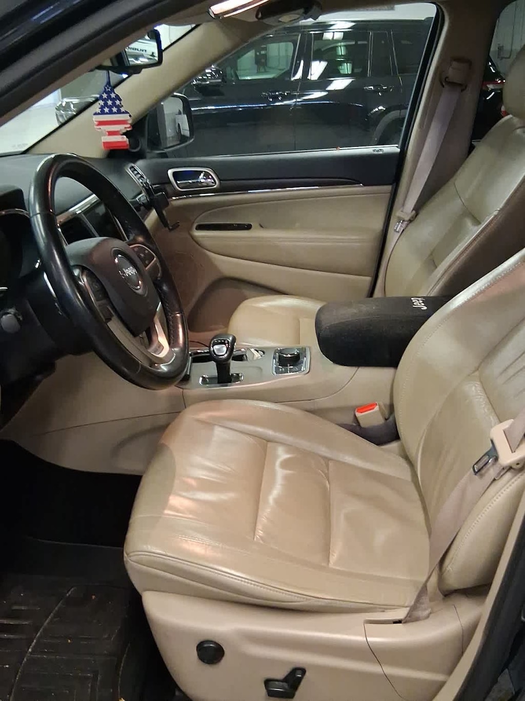 Used 2015 Jeep Grand Cherokee Limited 4x4 SUV