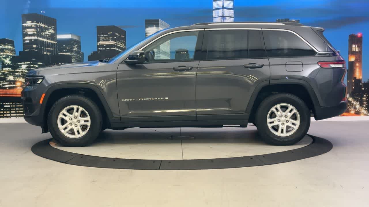 Certified 2022 Jeep Grand Cherokee Laredo with VIN 1C4RJHAG3N8607663 for sale in New York, NY