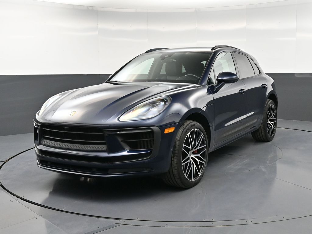 2022 Porsche Macan S