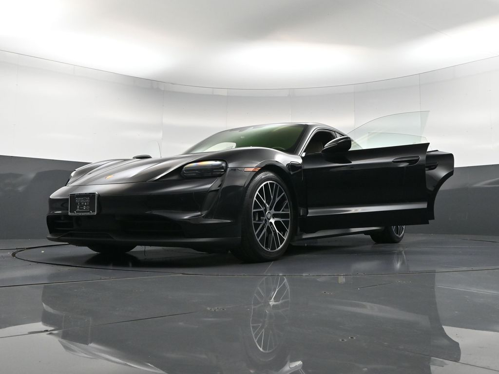 2021 Porsche Taycan 34