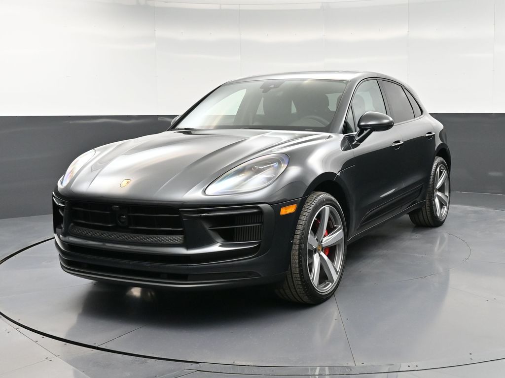 2026 Porsche Macan S