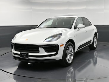 2025 Porsche Macan SUV