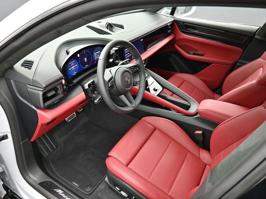 New 2025 Porsche Macan Electric Turbo SUV