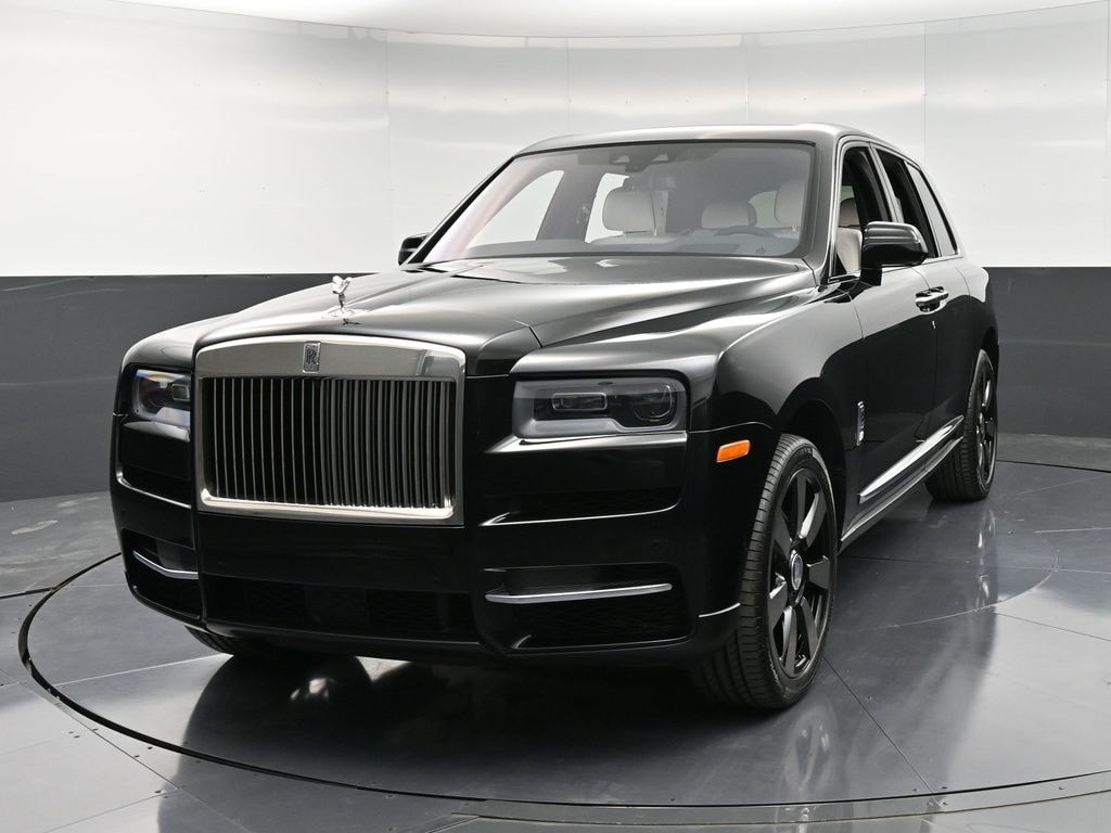 2022 Rolls-Royce Cullinan Base