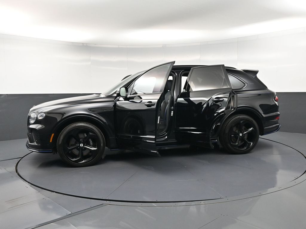 2025 Bentley Bentayga S - Photo 39