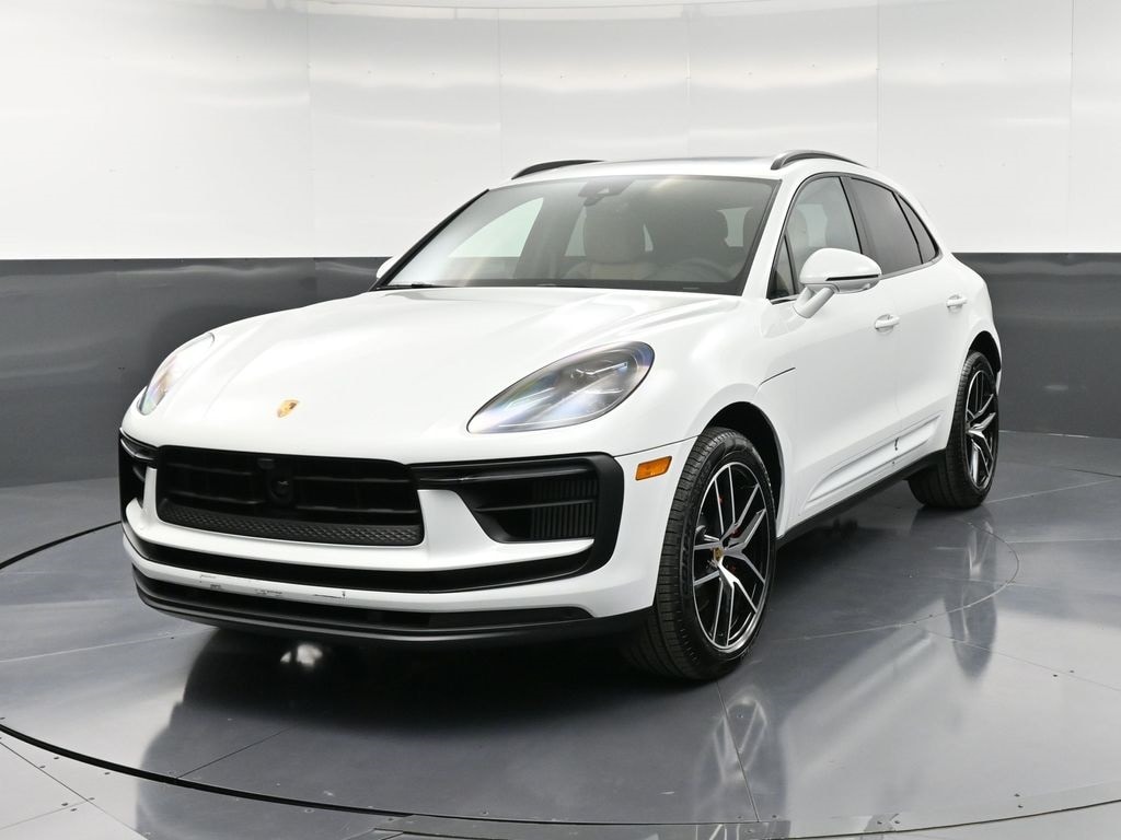 2026 Porsche Macan S