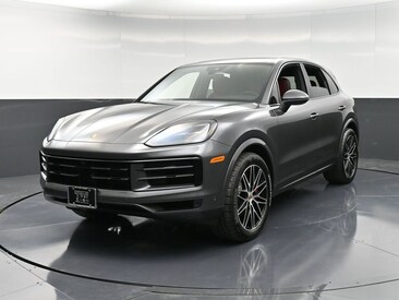 2025 Porsche Cayenne S SUV