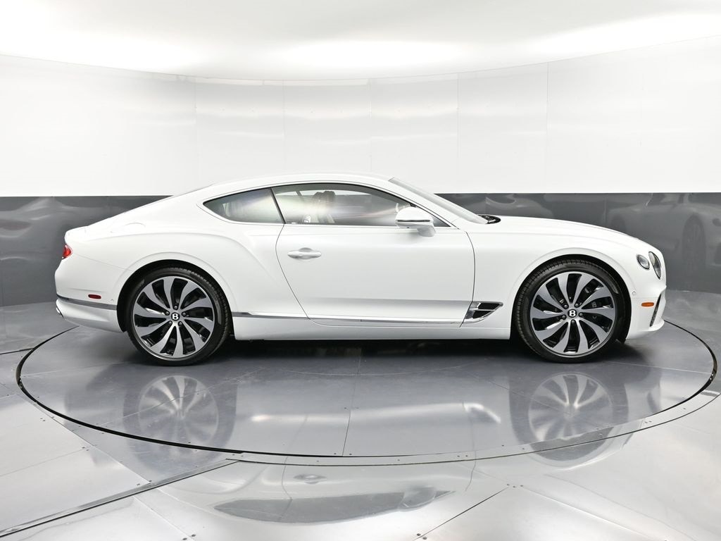 2024 Bentley Continental GT - Photo 8