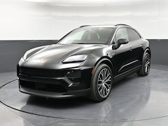 2026 Porsche Macan Electric 4 SUV