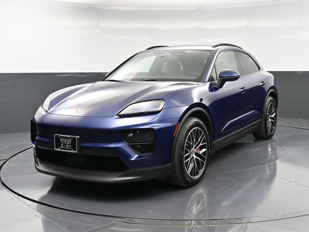2025 Porsche Macan S