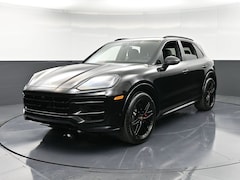 2026 Porsche Cayenne GTS SUV