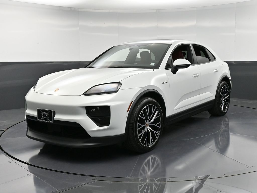 New 2025 Porsche Macan Electric 4S SUV