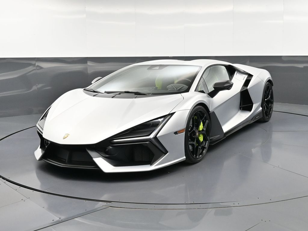 2024 Lamborghini Revuelto 6.5 DCT 4WD's photo