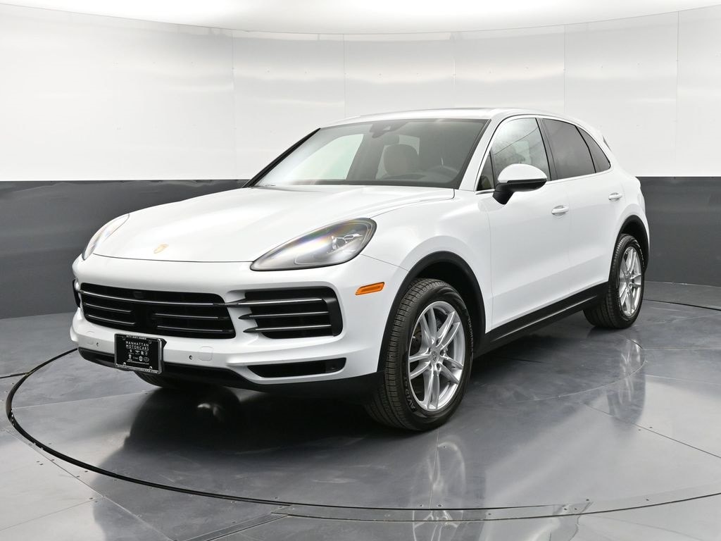 2023 Porsche Cayenne Base