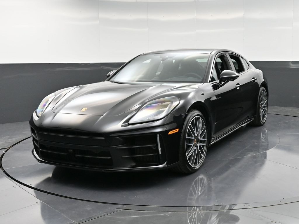 2026 Porsche Panamera 4 E-Hybrid 4