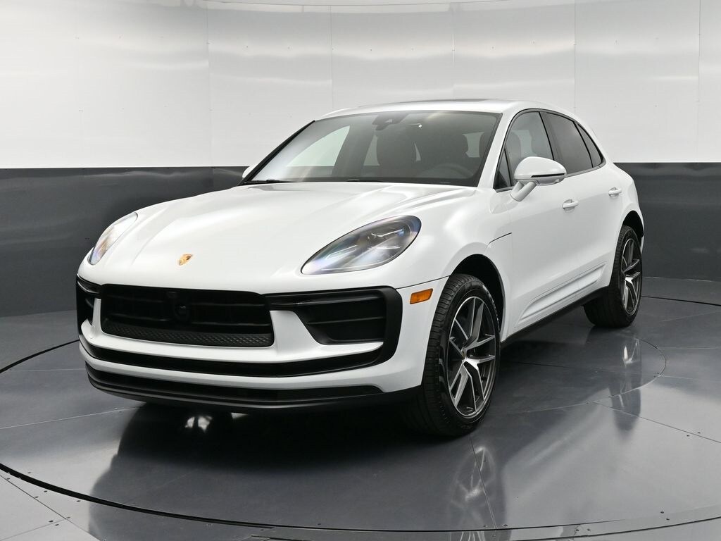 New 2026 Porsche Macan SUV