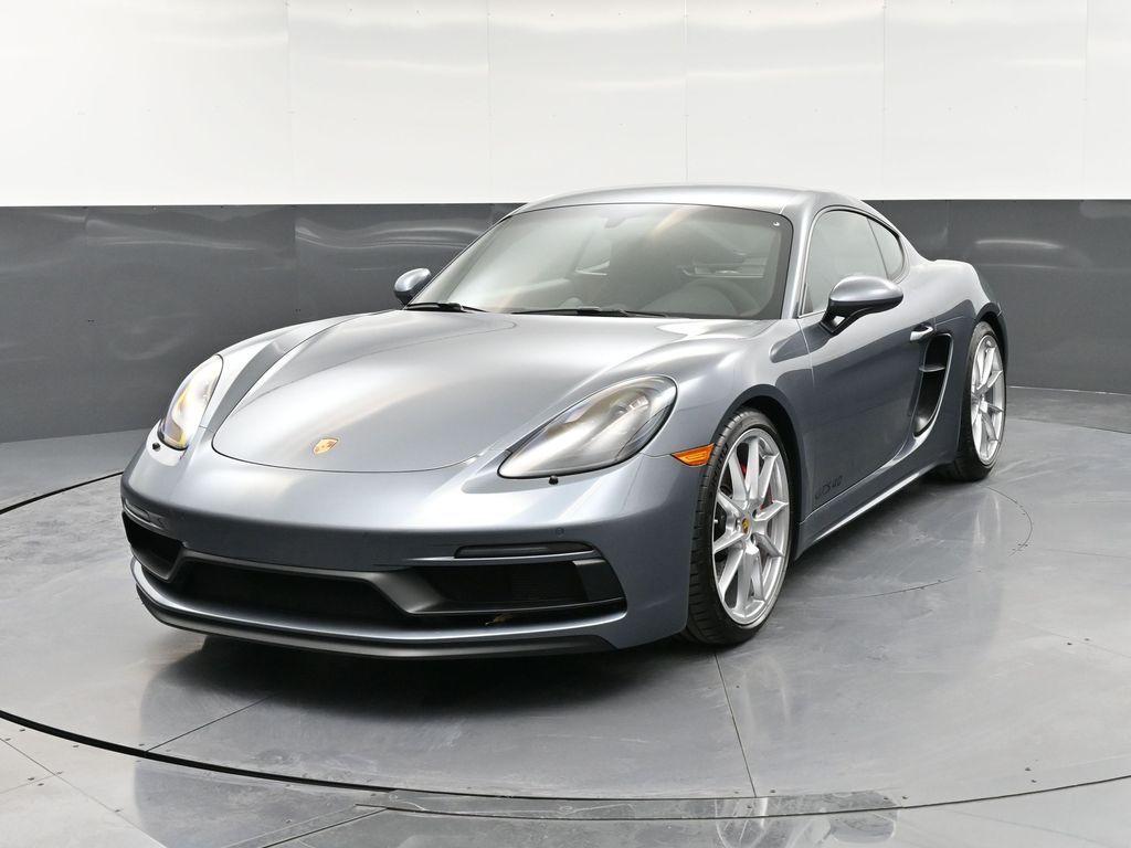 2025 Porsche 718