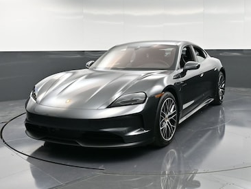 2026 Porsche Taycan 4 Sedan