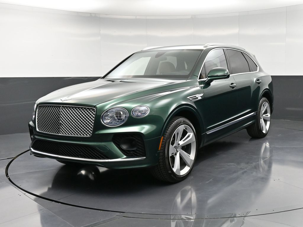 2023 Bentley Bentayga V8's photo