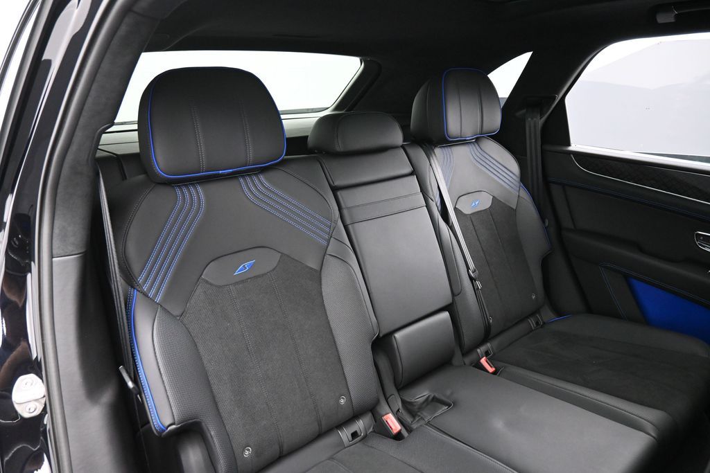 2025 Bentley Bentayga S - Photo 26