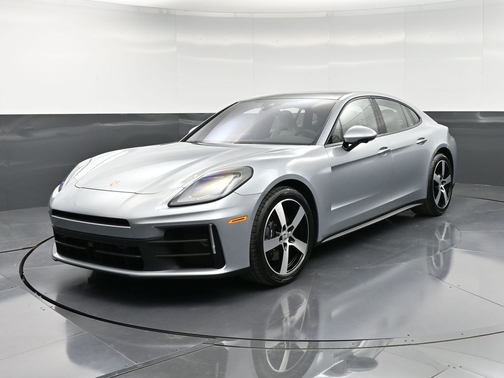 2026 Porsche Panamera Base