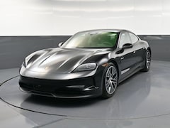 2026 Porsche Taycan 4 Sedan
