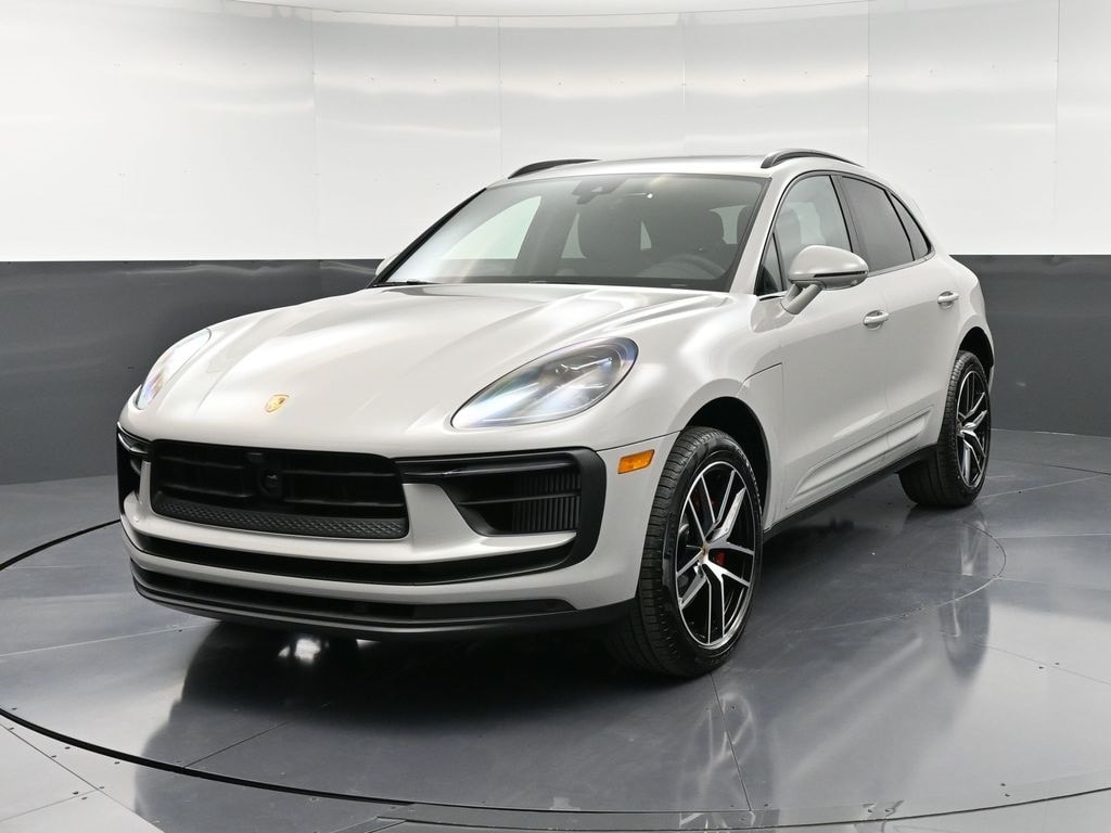 2026 Porsche Macan S