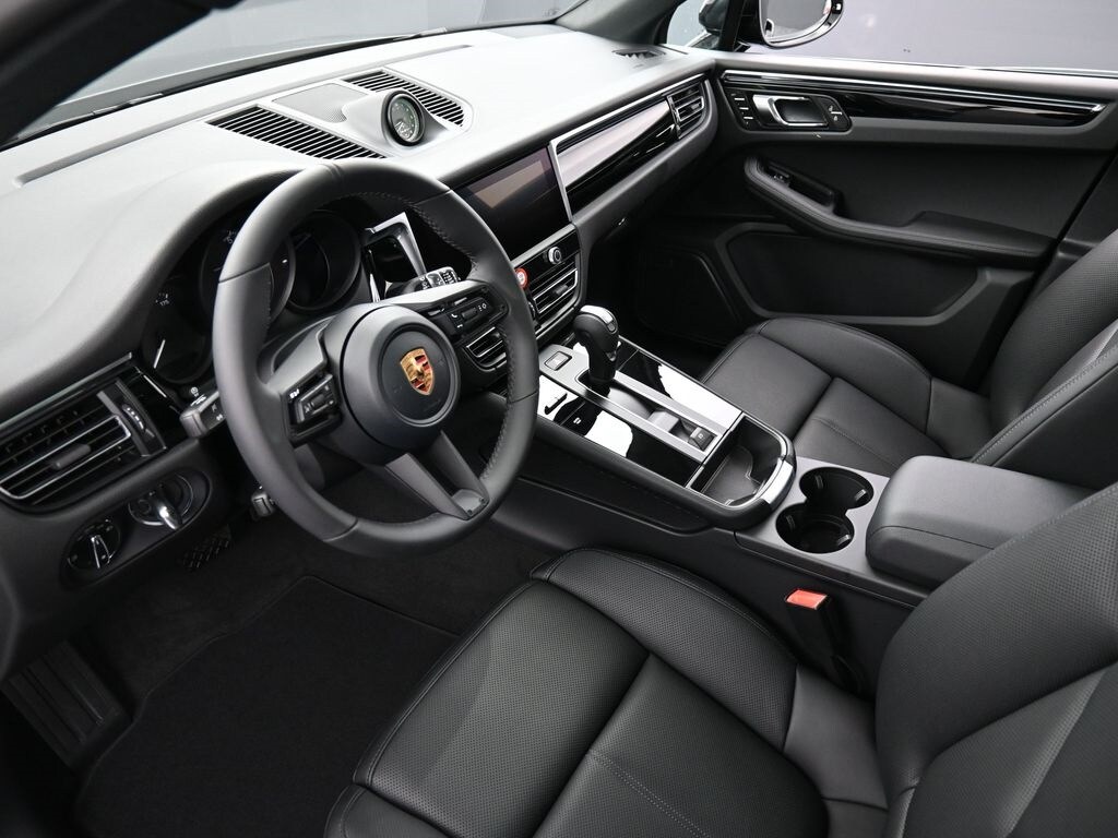 New 2026 Porsche Macan SUV