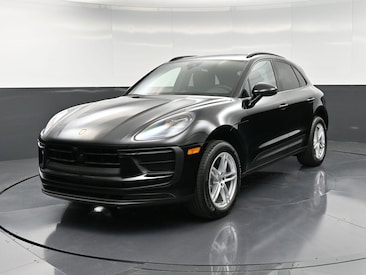 2026 Porsche Macan SUV